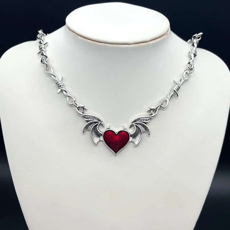 Heart of Shadows - Necklace